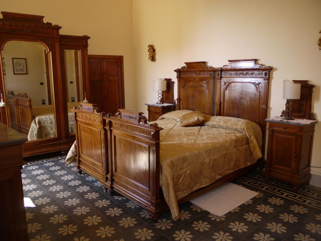 Il Corso Apartment Montepulciano Room photo